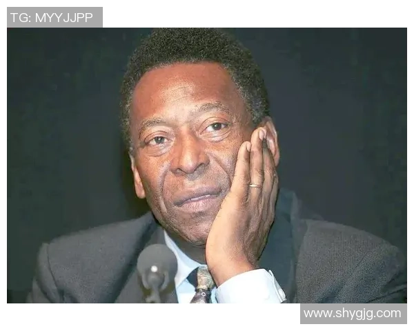 著名足球巨星意外离世震惊体坛无数球迷陷入深切哀悼